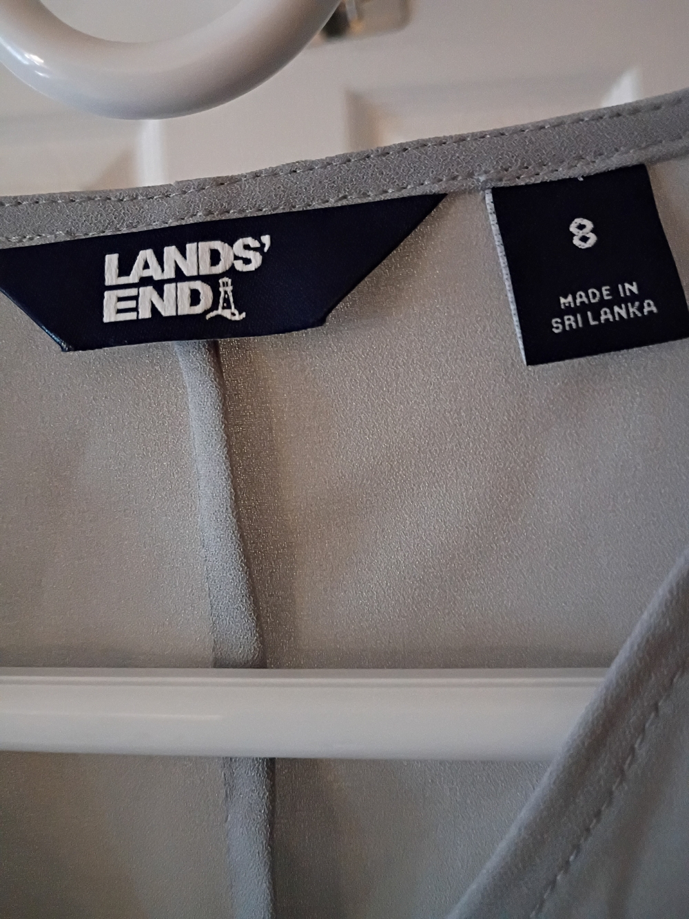 Lands' End Light Gray V-Neck Long-Sleeve Blouse with Shoulder Buttons - Picture 3 of 5